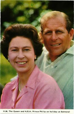 CPM AK H.M. Queen Elizabeth II&H.R.H. Prince Philip BRITISH ROYALTY (791295)