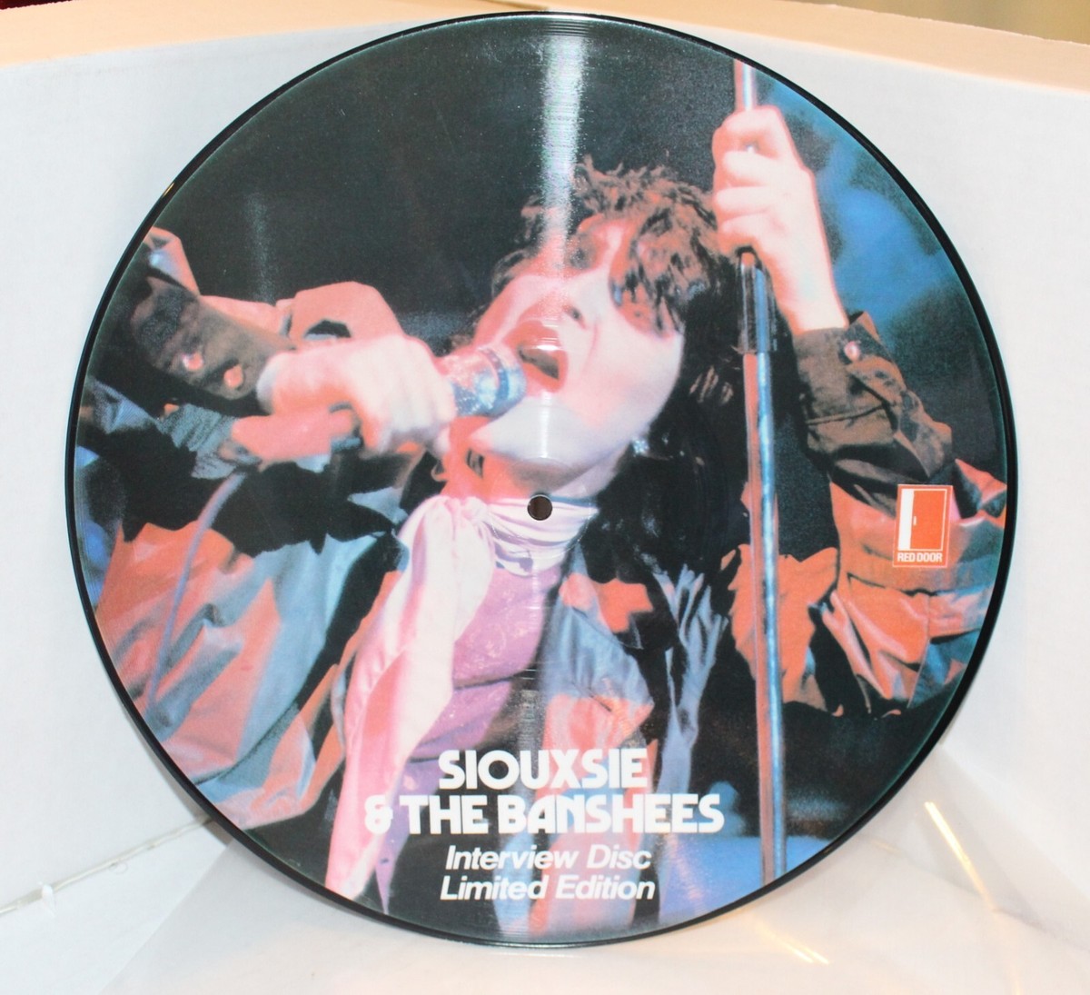 Siouxsie and the Banshees – picture disc SIOUXSIE AND THE BANSHEES - FACE TO FACE - 12