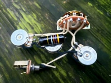 Strat 50s Wiring Harness .047 Bumblebee CTS 250k Pots Oak 5/w KellingSound 