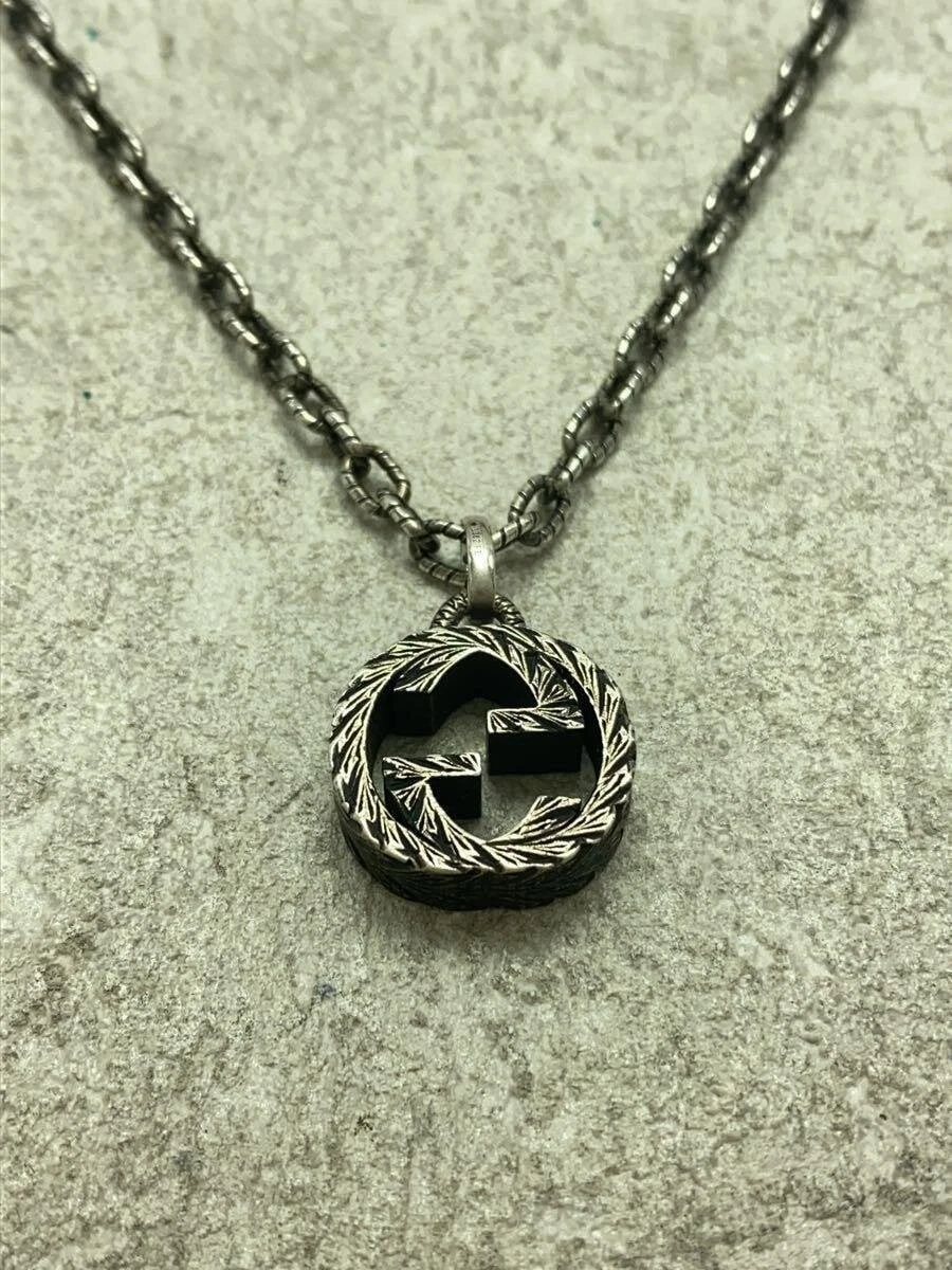 Collier GUCCI G imbriqué G SV950 homme avec haut
