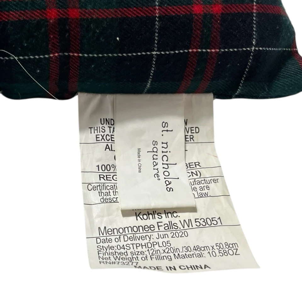 "Camión rojo de granja de Navidad cuadrado de San Nicolás con almohada de árbol 19x11""" Foto 4 de 4