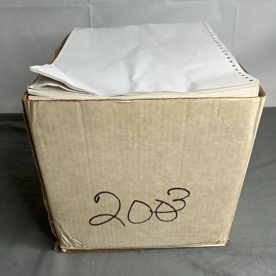 Continuous Fan-Fold Dot Matrix Tractor feed Printer Paper ~2500 Sheets 9.5"×11" - Image 4 of 4