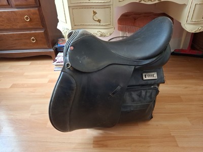 Lovett and Rickett Brown GP Sattel 18 Zoll - Medium/ Narrow