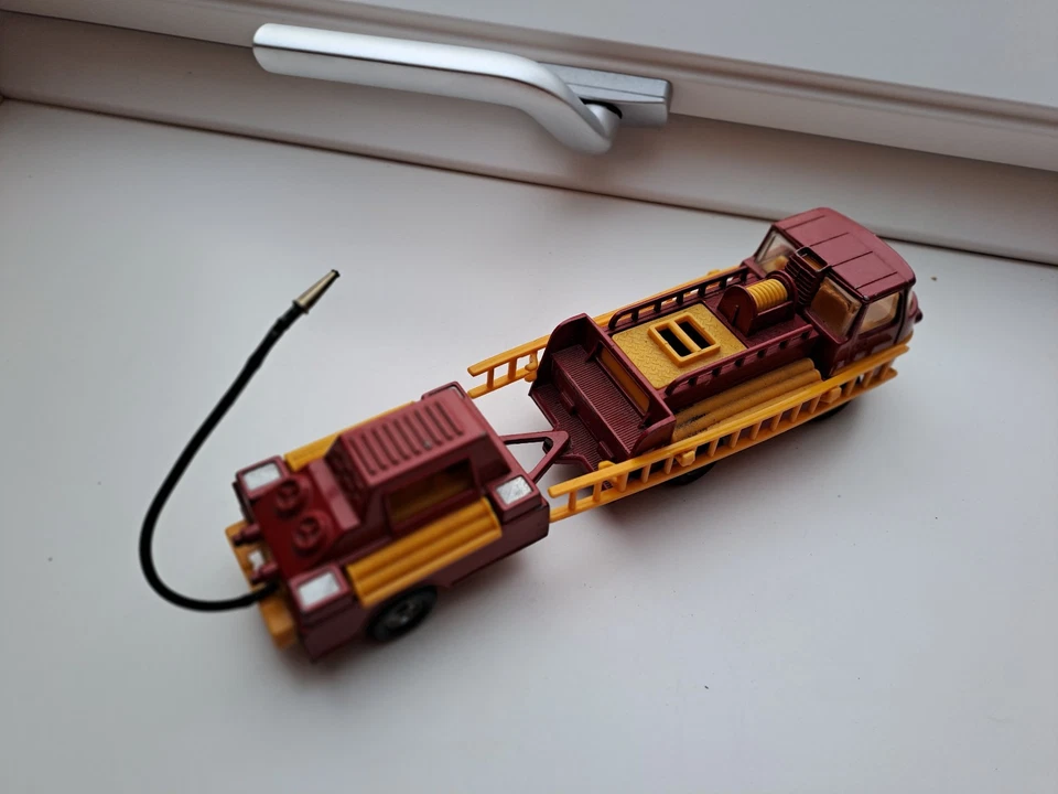 Corgi Feuerwehr-Auto - Bild 3 von 4