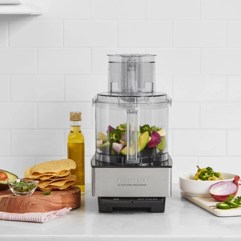 Cuisinart Food Processor 14-Cup Stainless Steel DFP-14BCNY Brand New - Image 2 of 4