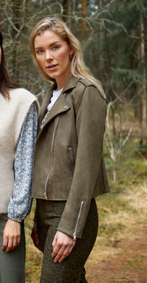 Kany Fake Suede Jacket Kurzjacke olive Friendtex künstliche Wildlederjacke chic