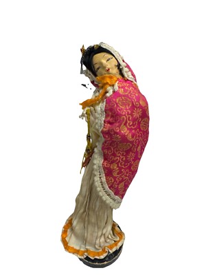 Vintage asiatische Dame mit dekorativer handgefertigter detaillierter Kleidung Puppe 10'' hoch Taiwan