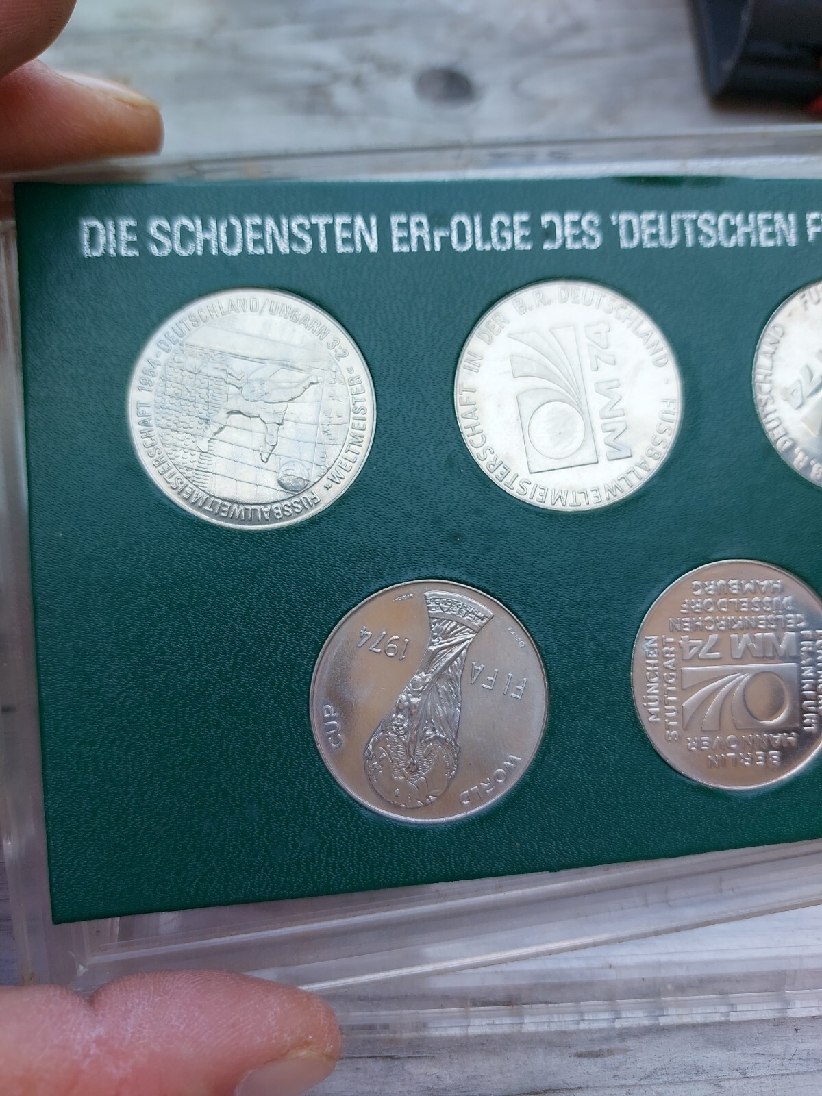 Bild 10 von 16