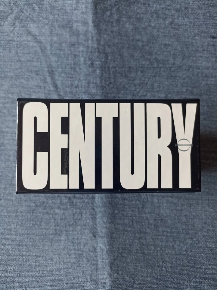 Century. Ediz. illustrata COPERTINA RIGIDA, RARO - Immagine 2 di 4