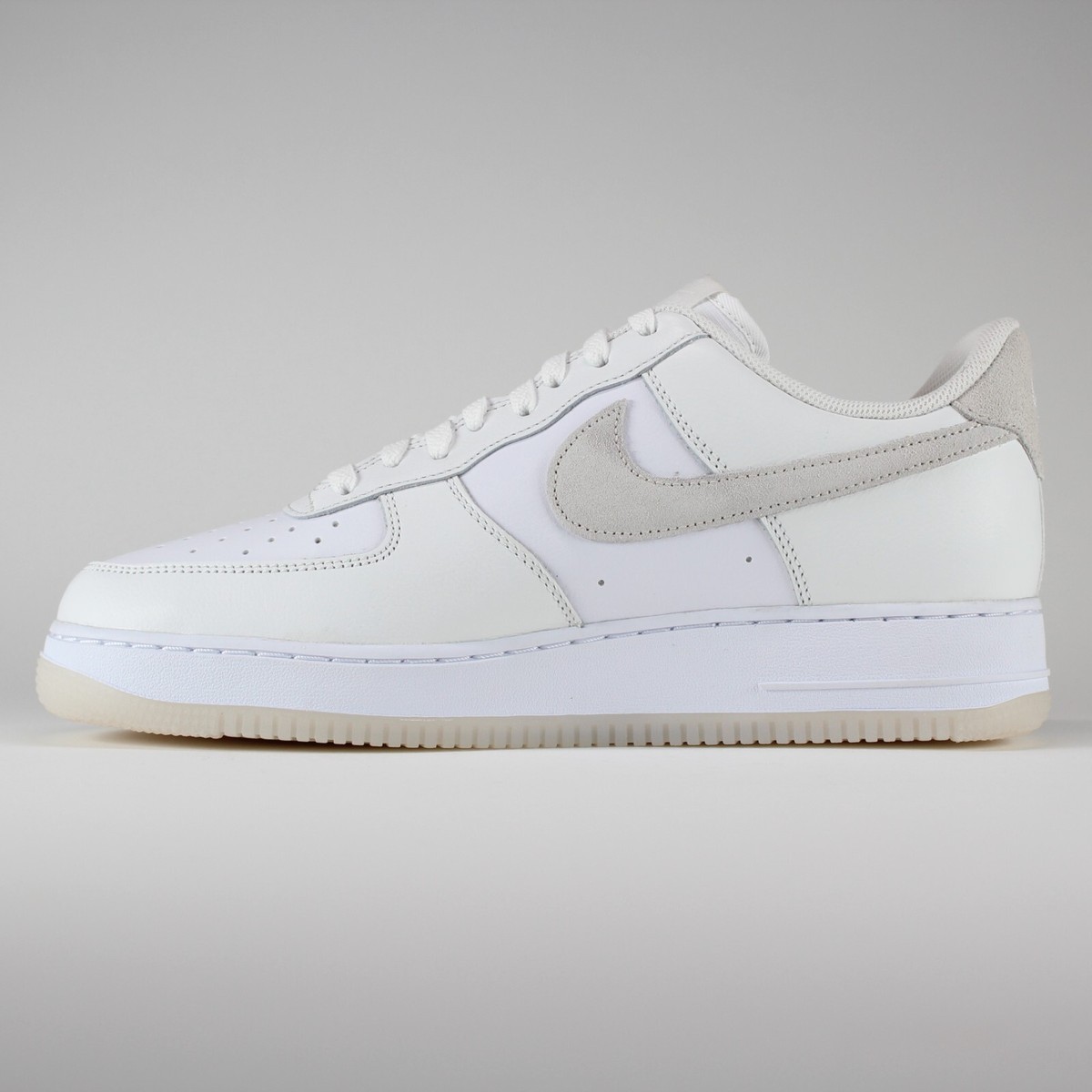 Nike Air Force 1 07 LV8 \"Utility ‘White’” FW 18 2018 Nike Air Force 1 '07 LV8 Overbranding 2018 - AJ7747-100 for