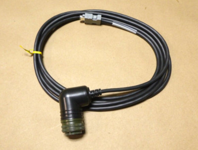 NEW GENUINE YASKAWA 17 PIN SERVO ENCODER CABLE ASSEMBLY JZSP-CMP02-03