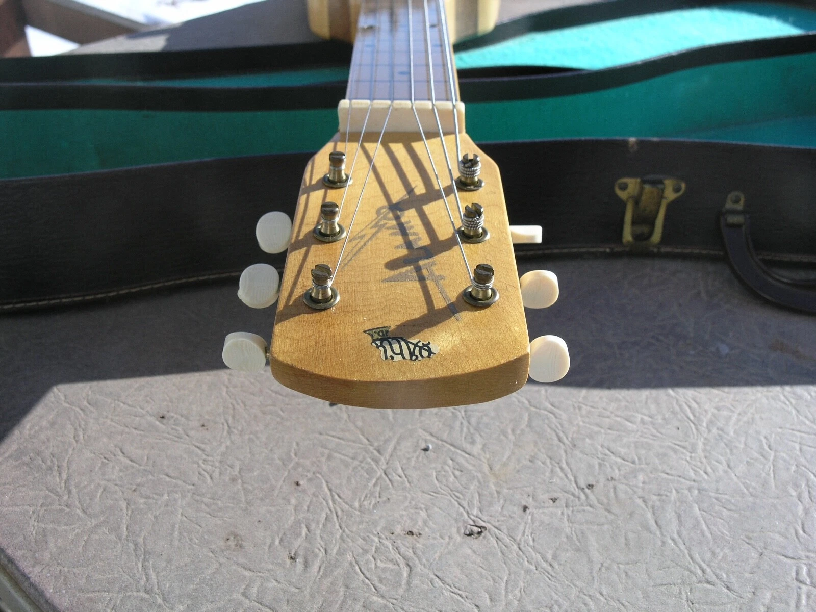 Picture 7 of 23
