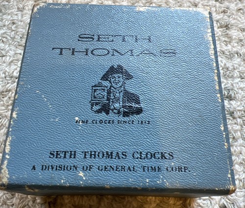 Vintage Seth Thomas Alarm Clock 962 Facet Lucite - Picture 6 of 7