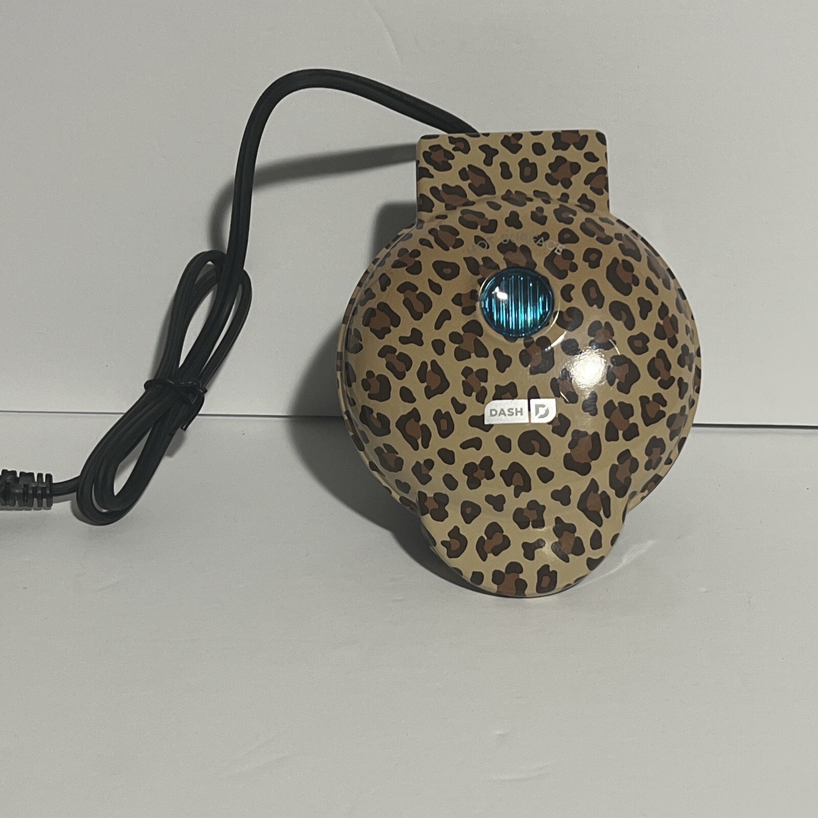 Mini Waffle Maker for Individuals, Paninis, Hash Browns in Leopard Design-image