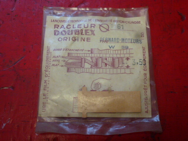 Segment racleur moteur Bernard W39 pour réparer un piston de 61 mm