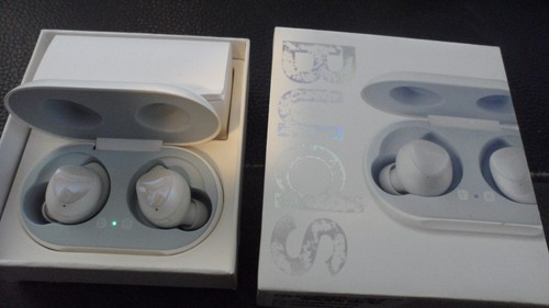 SAMSUNG Galaxy Buds SM-R170 True Wireless Bluetooth Earbuds - White / OPEN BOX - 第 2/9 張圖片