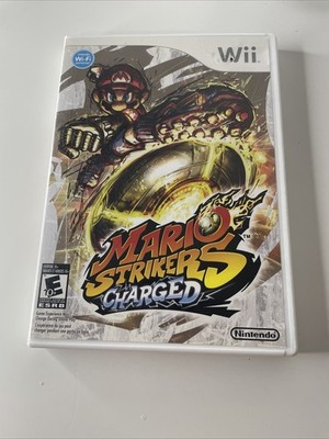 Mario Strikers Charged (Nintendo Wii, 2007) CIB Nintendo Selects