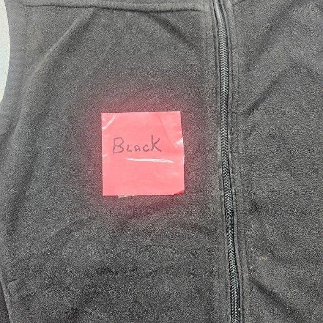 FieldGear Men's Size Small Black Sleeveless Zip-Up Activewear Fleece Vest - Image 2 of 4