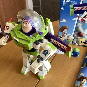 Disney Pixar LEGO 7592 Toy Story Construct-a-Buzz  RETIRED Buzz Lightyear 2010
