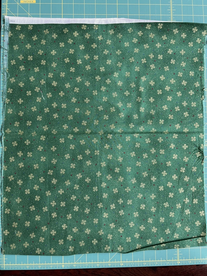 Maywood Studios Fabric Christmas Metallic Gold/Green- Four 1/2 Yards VTG - Image 3 of 4
