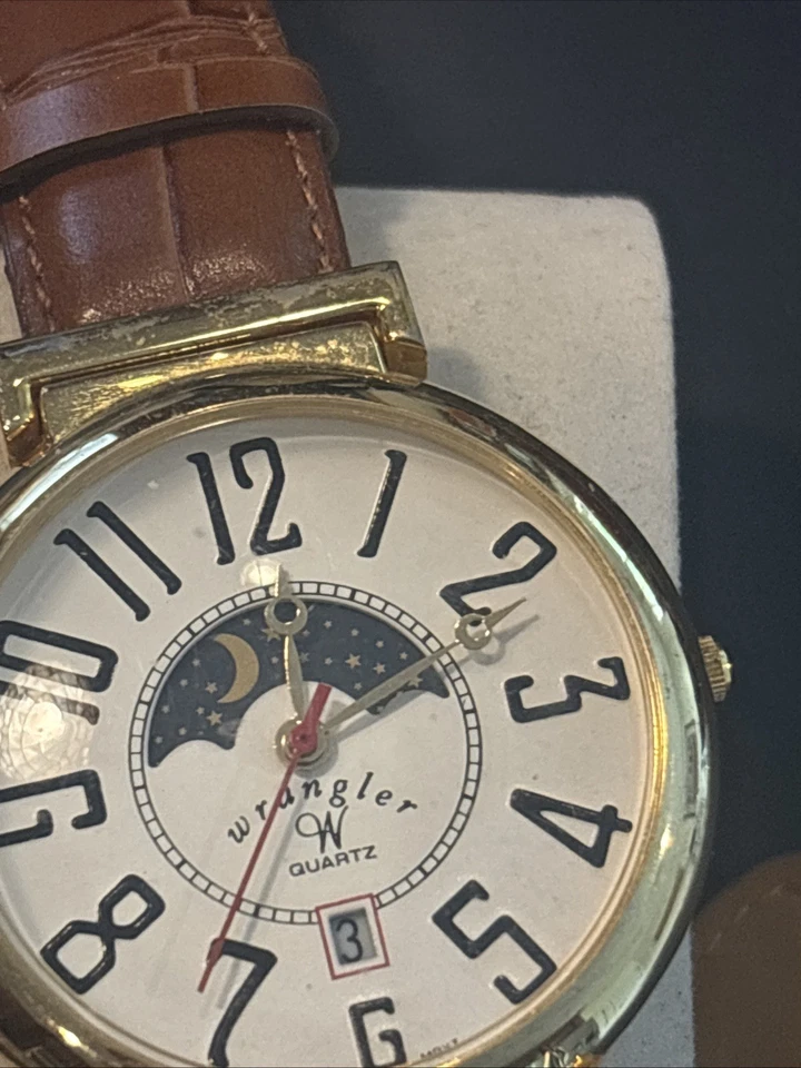 Винтажные мужские часы Wrangler 42 мм Moon Phase дата коричневый кожаный ремешок непроверенные как есть - Изображение 4 из 4