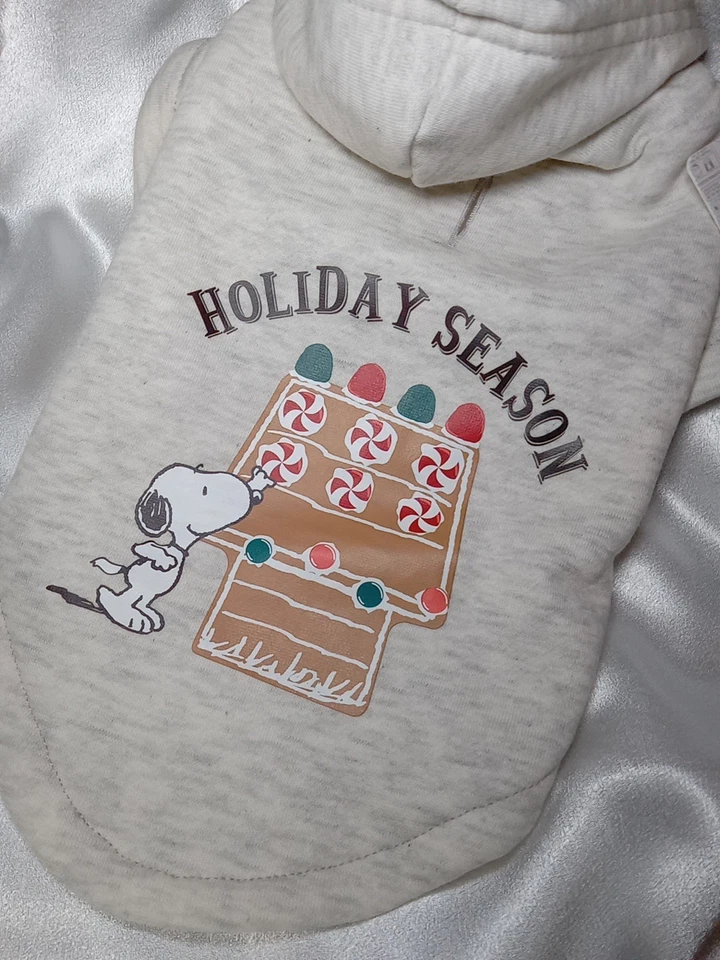 Peanuts Snoopy Holiday Season Pet Hoodie Size XS Dog Sweater - Image 3 of 4