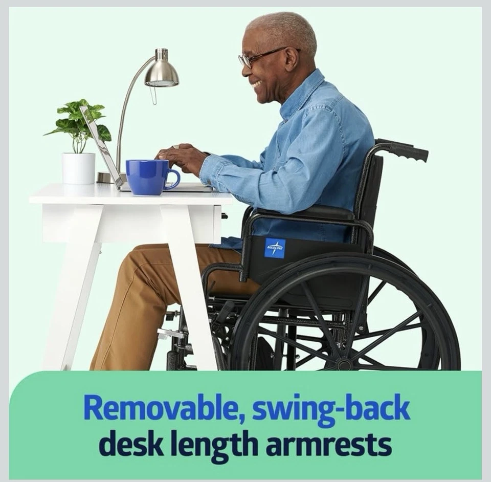 "Silla de ruedas Medline con respaldo oscilante, brazos hasta escritorio, reposapiés elevadores 18""" Foto 3 de 4