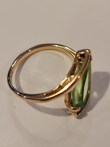 Vintage ESPO 14KT GE Gold & Large Green Gem Stone Ring Sz-7 - Picture 2 of 8