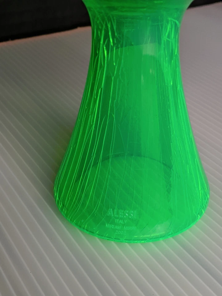 Alessi, Big Love Ice Cream/Dessert Bowls Made in Italy by Designer Miriam Mirri - Image 4 of 4