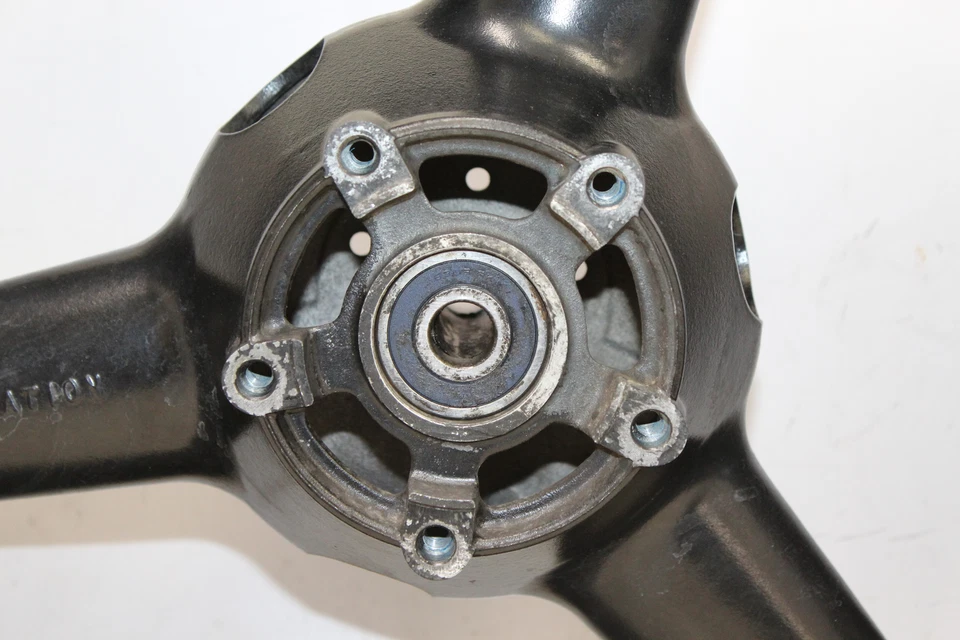 2001 铃木 Sv650 后轮圈 — 第 2/4 张图片