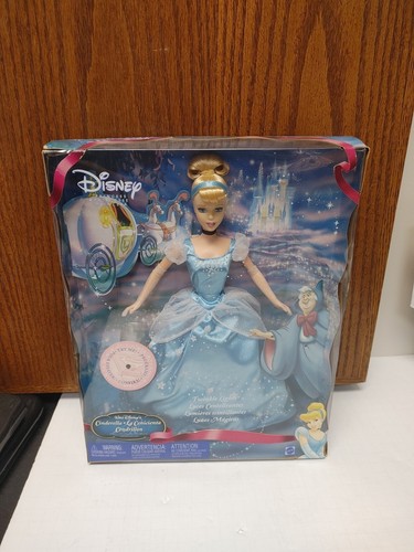 Disney Princess Twinkle Lights Cinderella Doll 2004 Mattel NEW