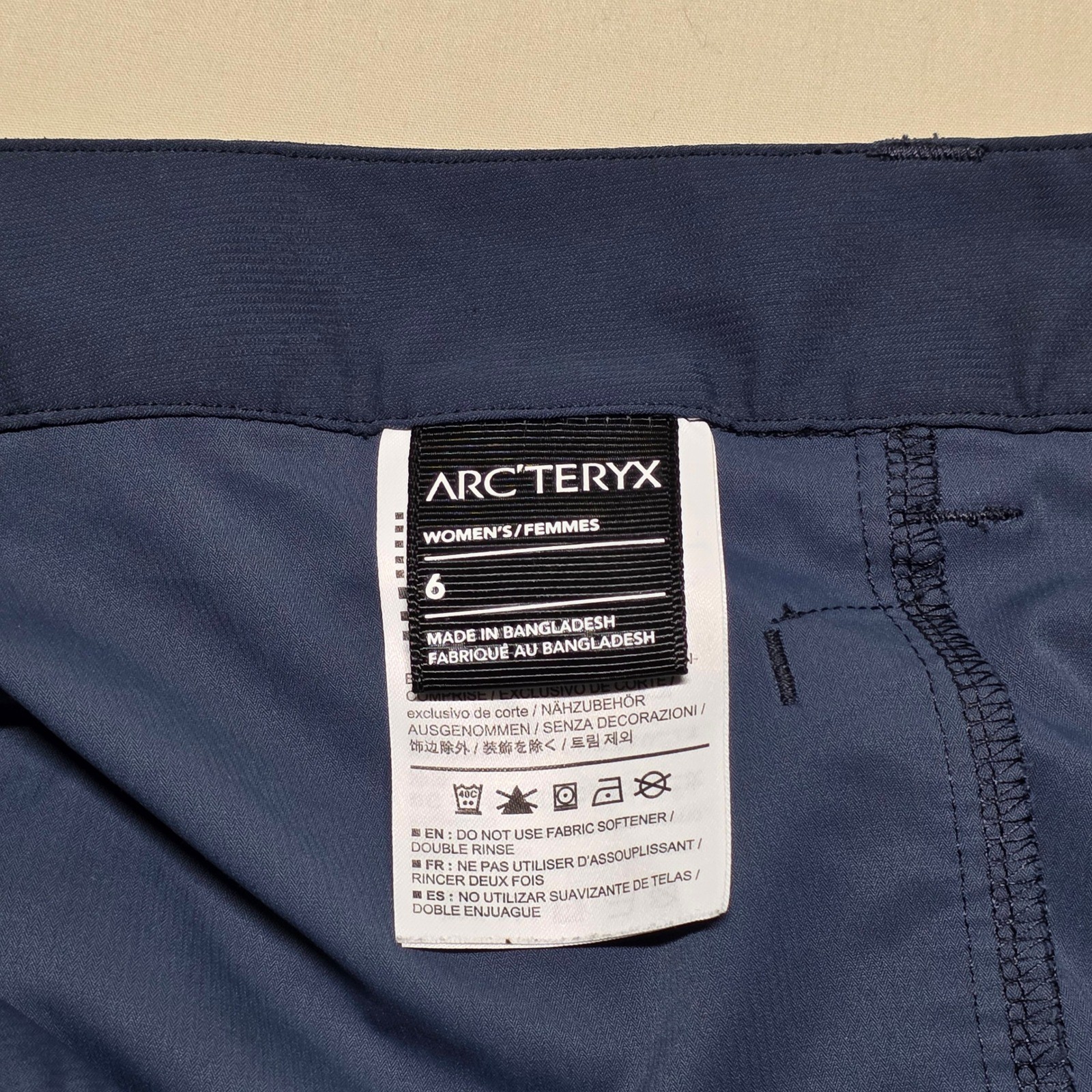 Arc Teryx Hiking Outdoor Shorts Womens Size 6 Blue/Teal Lightweight Quick Dry thumbnail 2