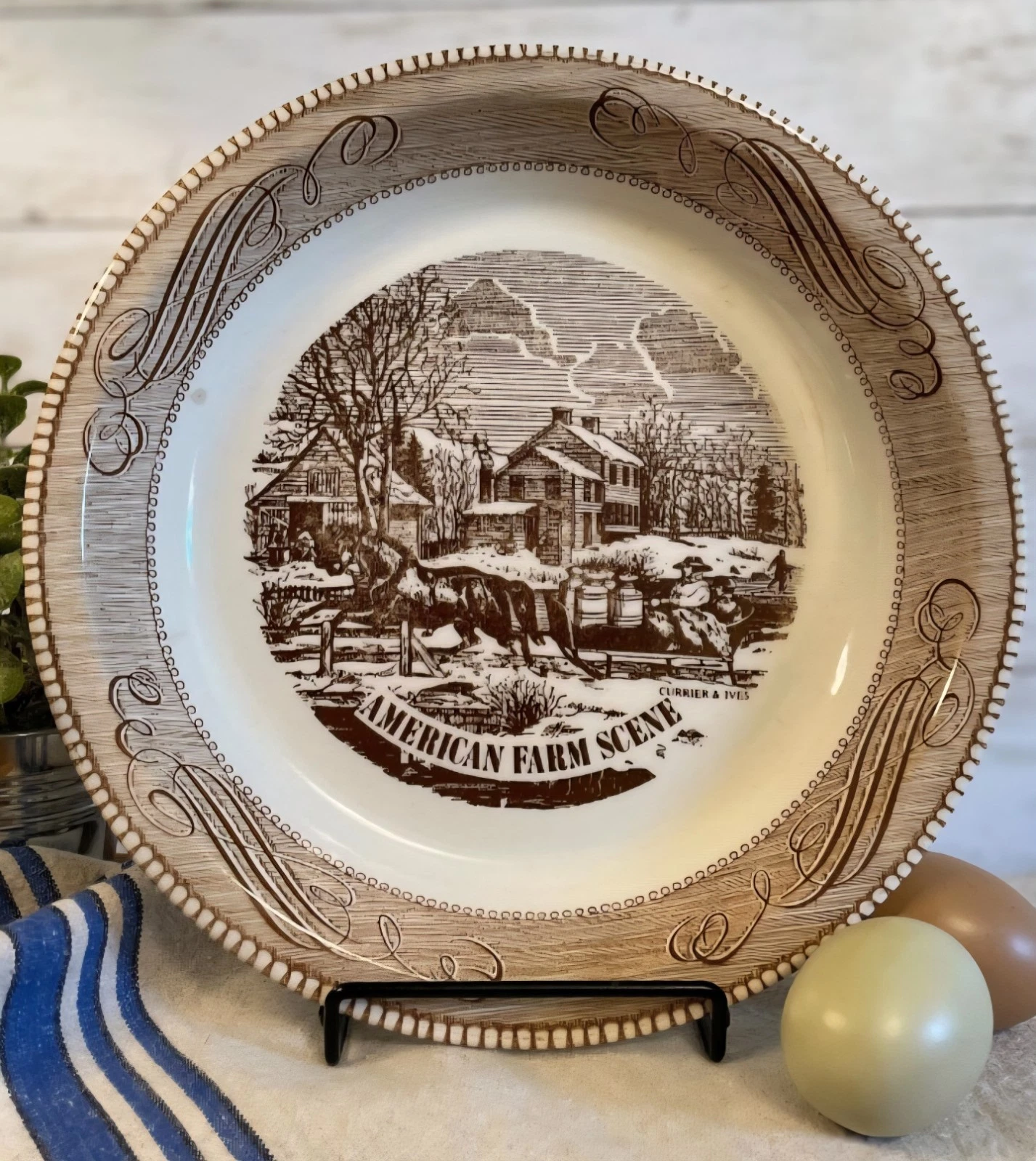 VTG Currier & Ives "American Farm Scene" Royal China Jeannette 10" Pie Dish USA