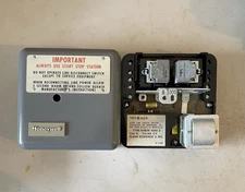 Honeywell R485B 1000 2 Protectorelay Flame Safeguard Primary Control