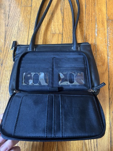 Fossil Black Leather Shoulder Bag with Silver Hardware Buckle Vintage Y2K - Picture 5 of 6