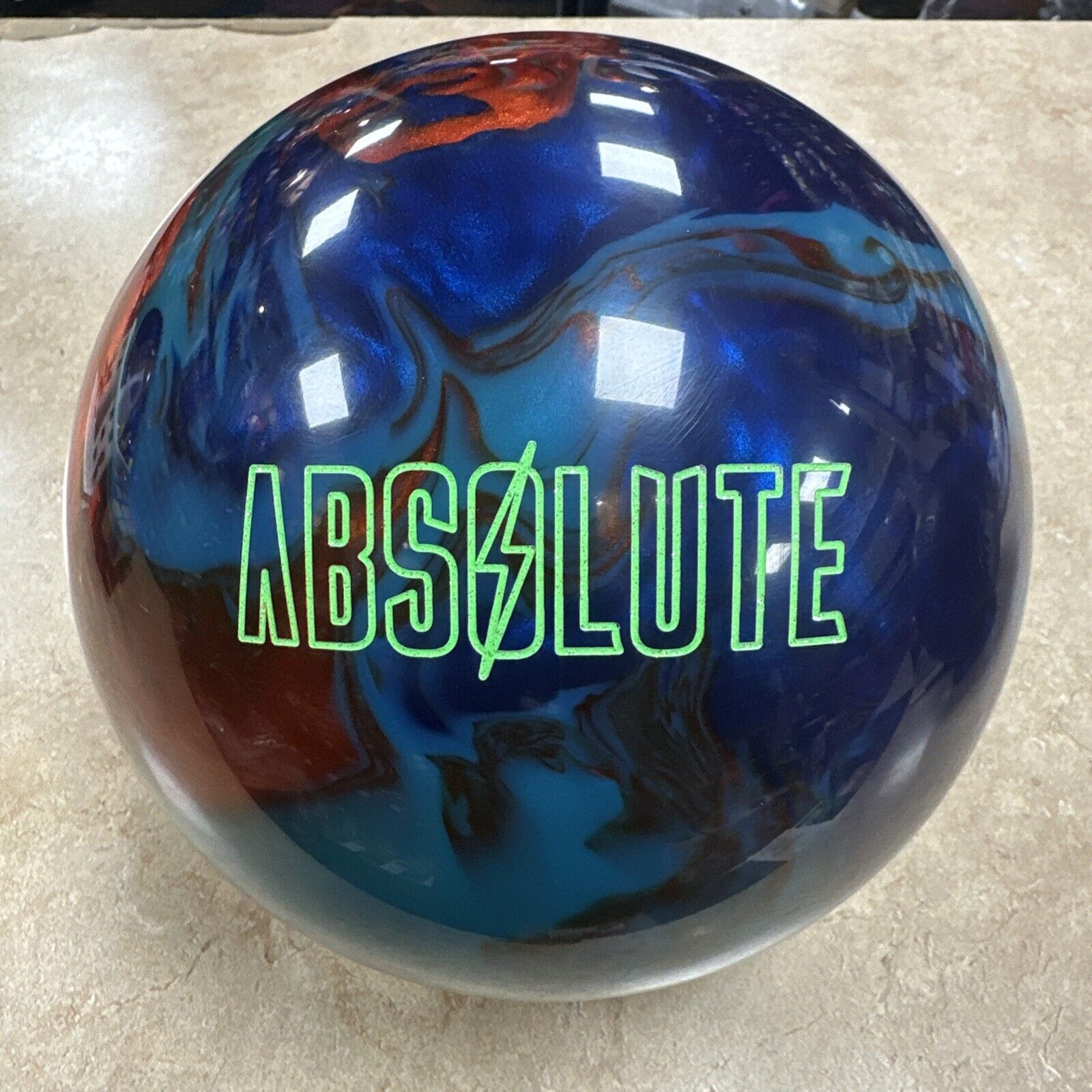 14lb NIB Storm ABSOLUTE PEARL PRO-CG Overseas 2nd Quality Bowling Ball RARE