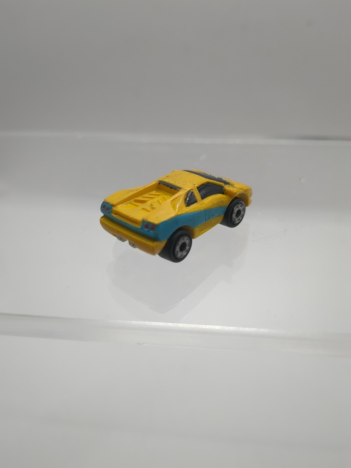 Picture 3 of 4