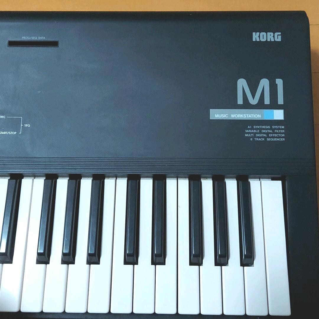 KORG　コルグ　M1　MUSIC WORKSTATION　シンセサイザー ①KORG コルグ M1 MUSIC WORKSTATION