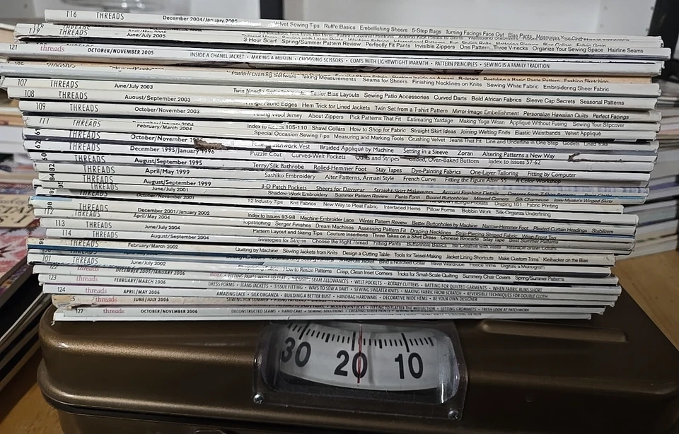 Threads Magazines Sewing back issues in nice shape 30 issues - Image 3 of 3