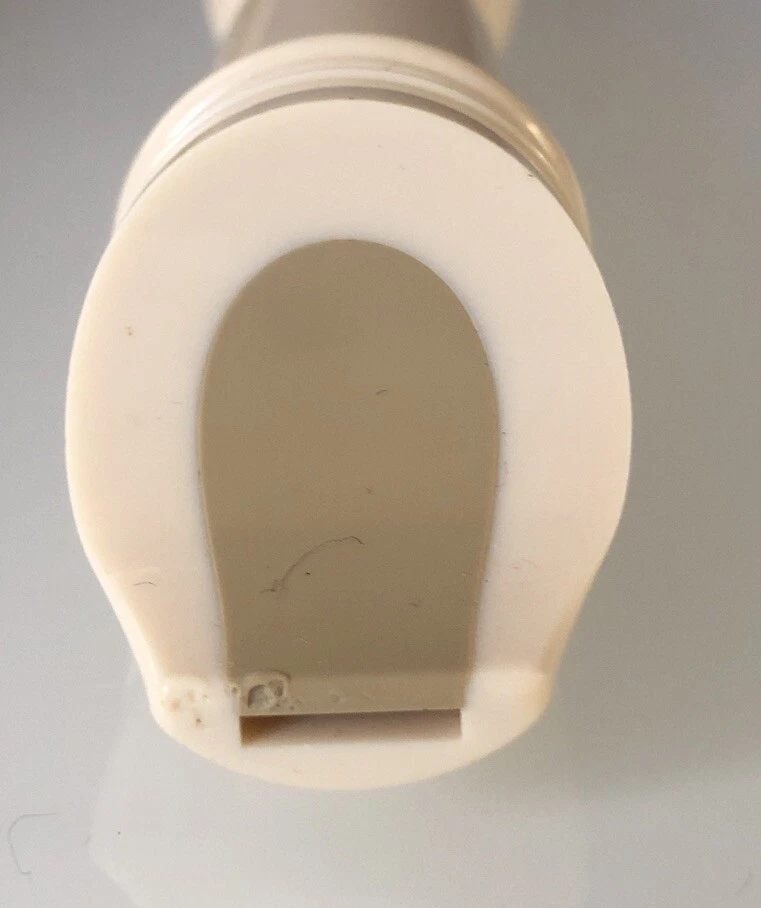 Yamaha Soprano Descant Recorder Baroque YRS-24B w/Bag and fingering chart - Image 4 of 4