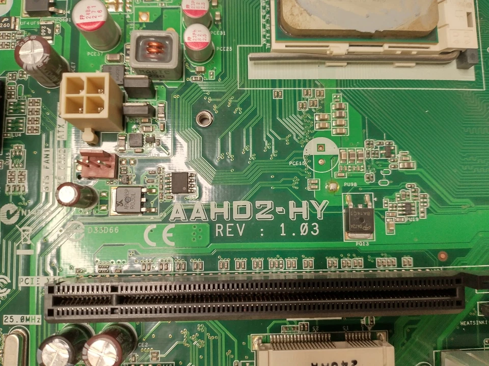 HP Motherboard AAHD2-HY REV: 1.03 FM1 DDR3 mATX AMD A6 3650 2.6 GHz w/ I/O Plate - Image 4 of 4