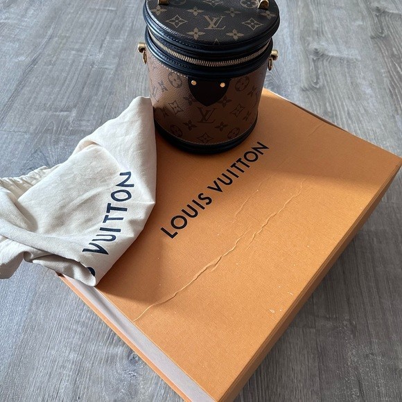 Louis Vuitton Reverse Monogram reverse Monogram c… - image 2