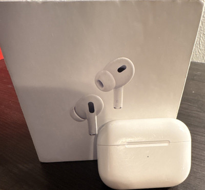 Apple AirPods Pro 2nd Gen MagSafe USB-C Case Bluetooth Earbuds White