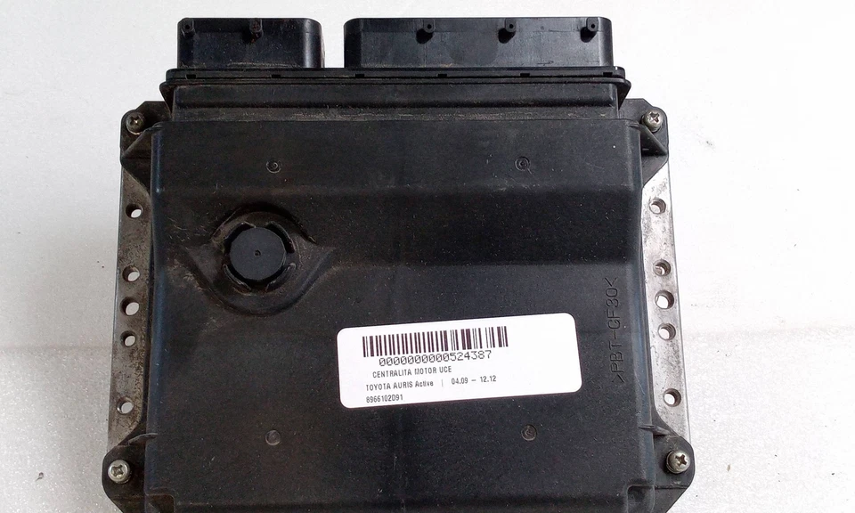 8966102D91 centralina motore per TOYOTA AURIS (E15) 2007 524387 - Immagine 2 di 4