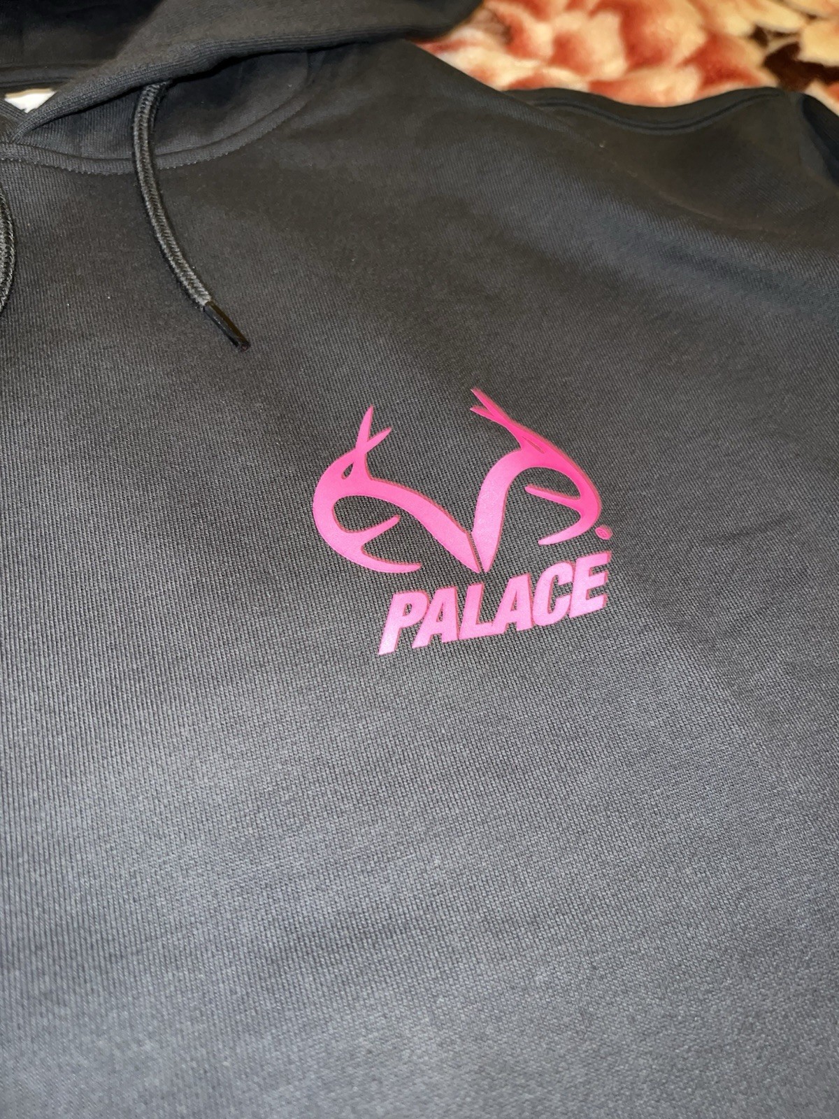 NEW Palace RealTree Tri-Ferg Hood Black Size Large *READY TO SHIP* ✅🔥 thumbnail 3