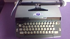 Smith-Corona Coronet Automatic 12 Electric Typewriter with Hard Case thumbnail