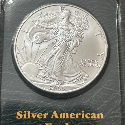 2000 American Silver Eagle 1 Troy Oz .999 Fine Silver uncirculated