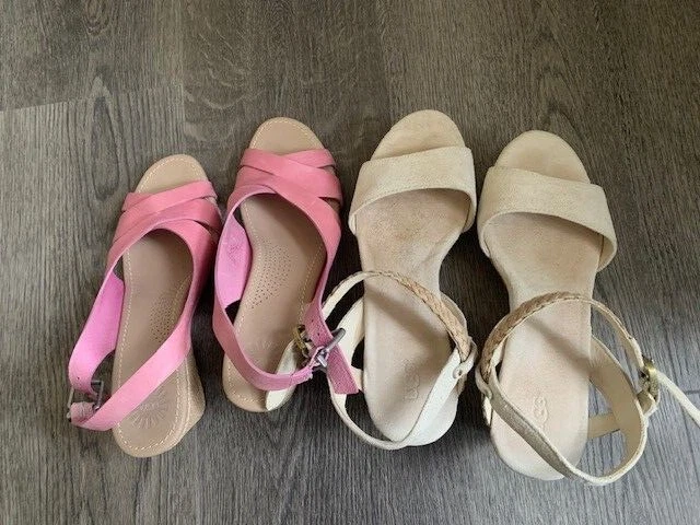 Lotto di 2 sandali donna UGG con zeppa taglia 7 5