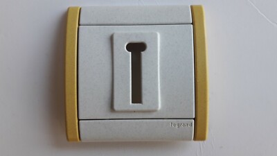 Enjoliveur Téléphone En T LEGRAND SAGANE 85763 - SILEX - Neuf (emballage Peut être Sale)