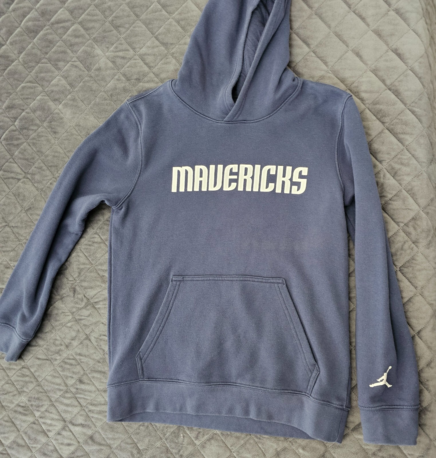Picture 1 of 10